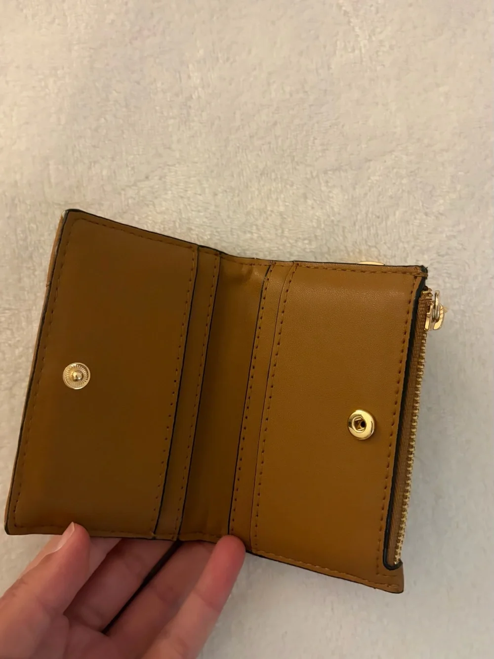 VS Wallet - Picture 2 of 4